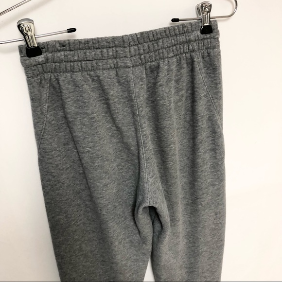 ❌SOLD❌ Nike Gray Jogger Sweatpants Boys Size Large - Picture 5 of 6